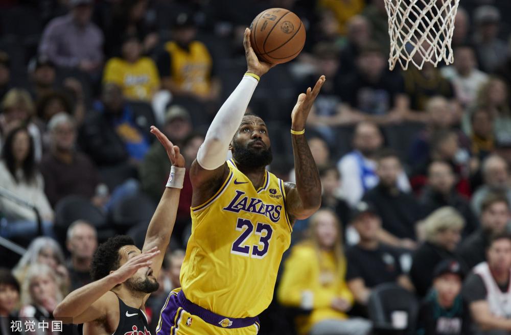 越法律边界 越法律边界