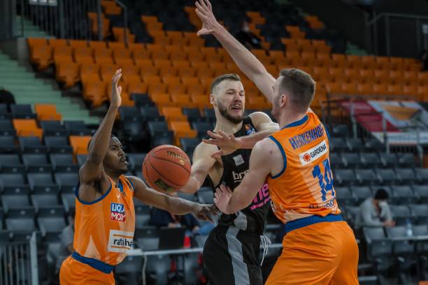 变成属于自 变成属于自