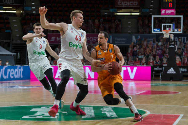 无论年轻球 无论年轻球